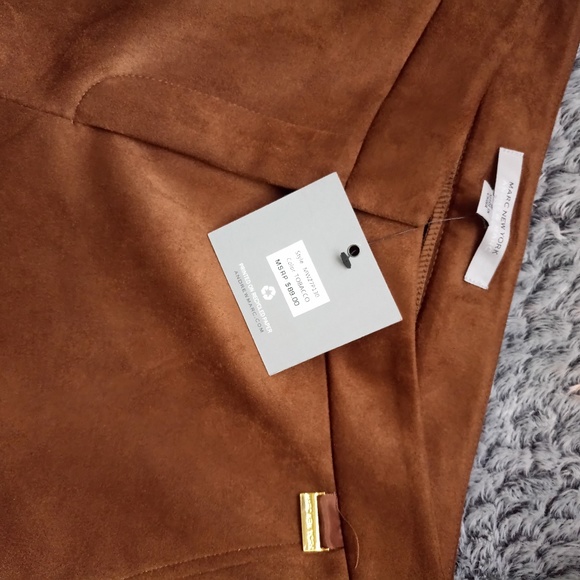 Marc New York Andrew Marc Suede Work Pants Size 8 - Picture 3 of 3